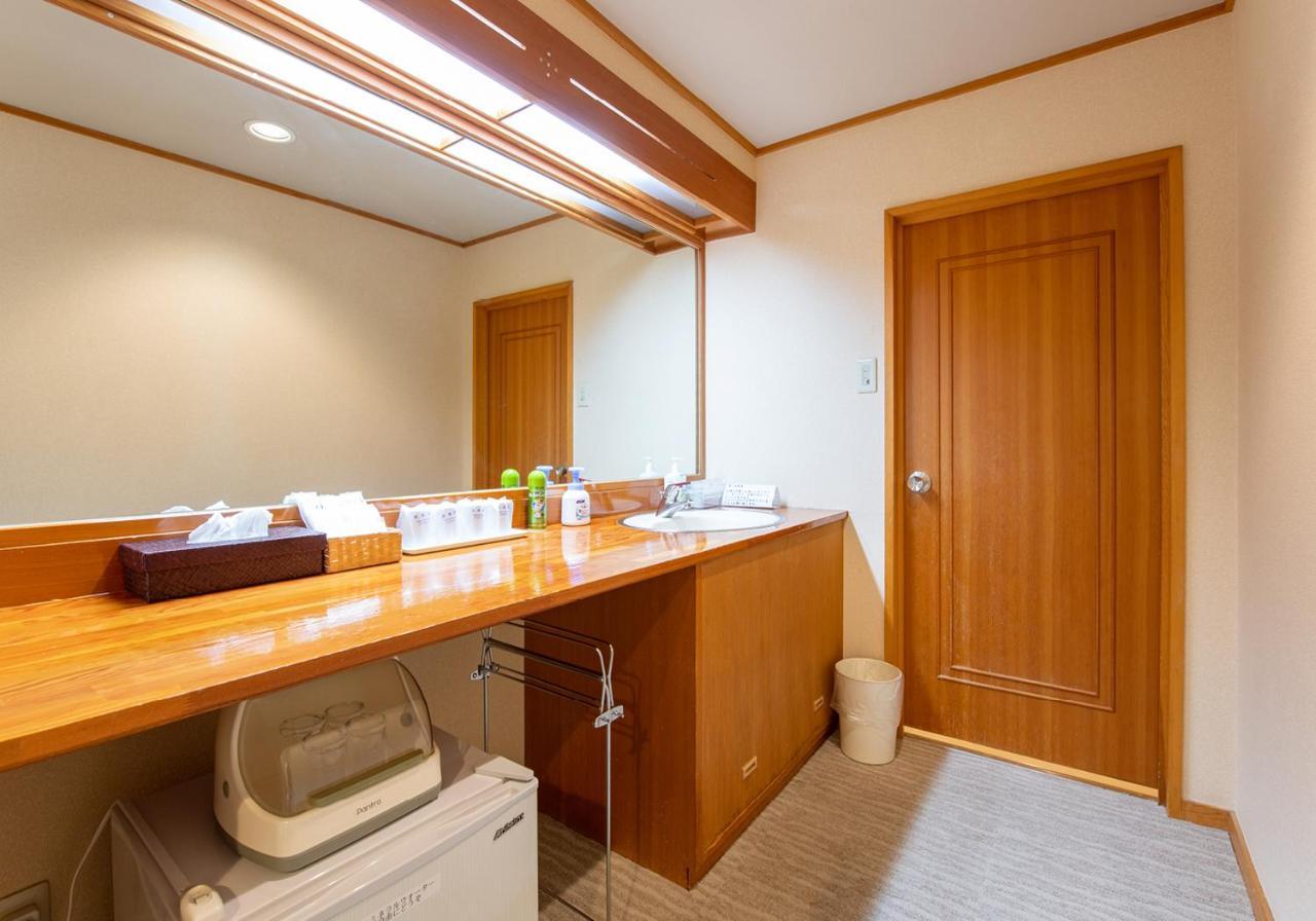 Saneikaku Hotel Мацумото Екстериор снимка