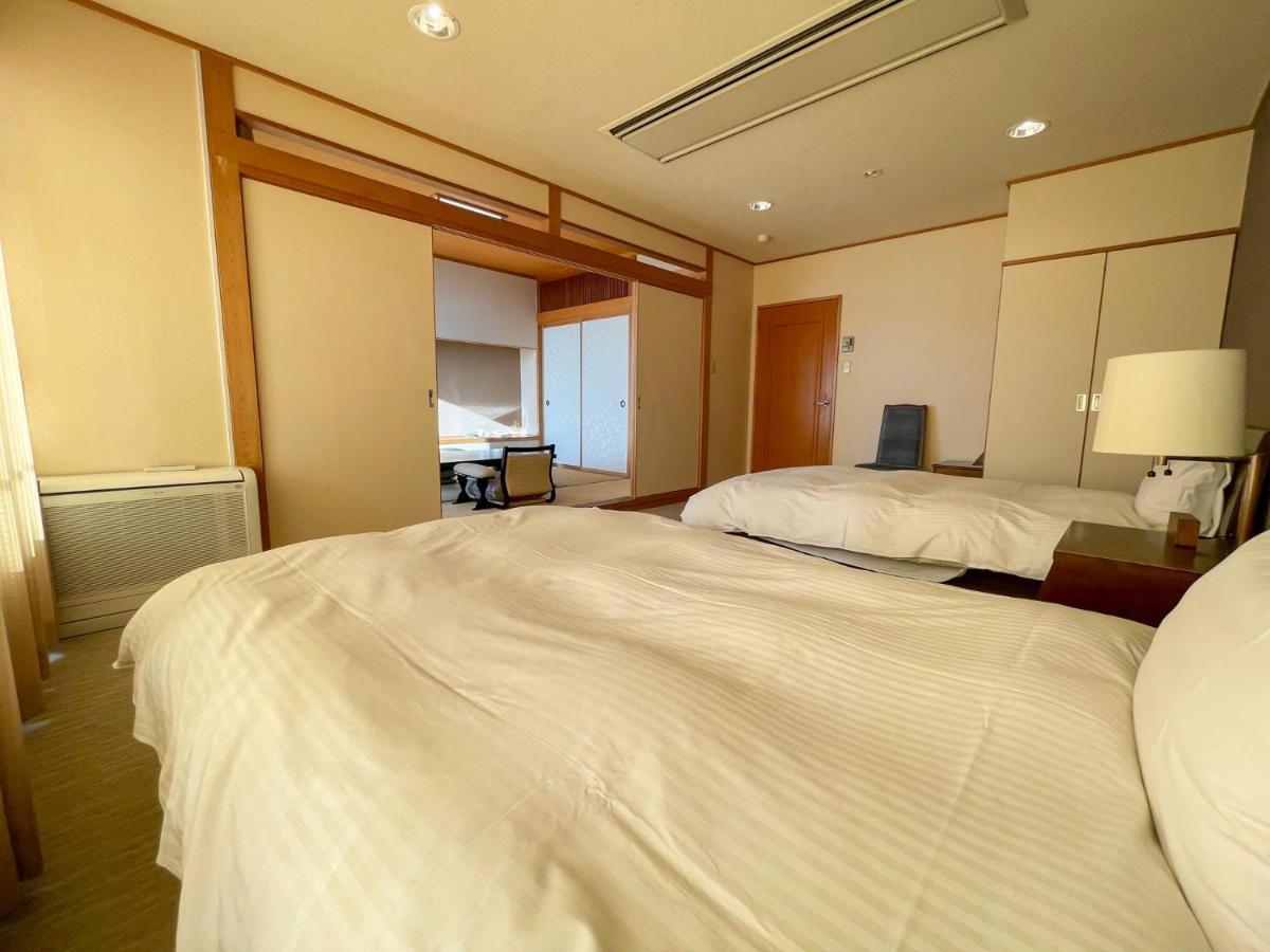 Saneikaku Hotel Мацумото Екстериор снимка